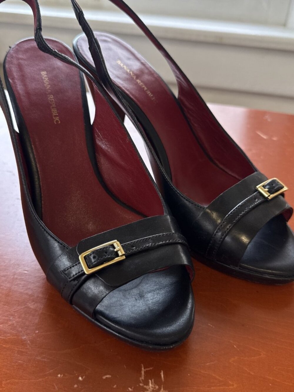 Banana Republic Women's Peep Toe Slingback Open Heel High Heel Black leather 7.5